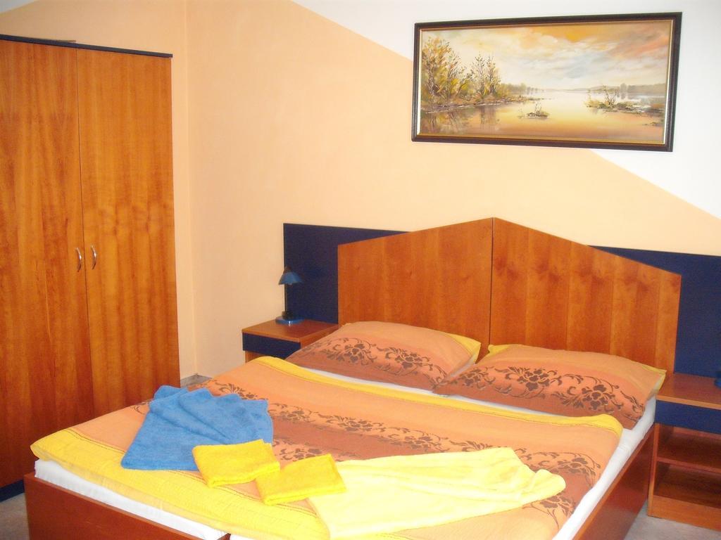 Hotel Forman Mlada Boleslav Room photo